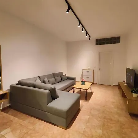 Center 1 Apartment Tirana